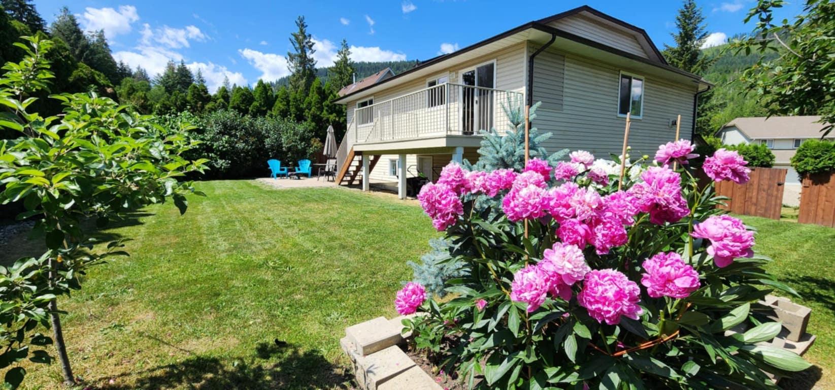 









2250


Linea

Crescent,
Lumby,




BC
V0E 2G0

