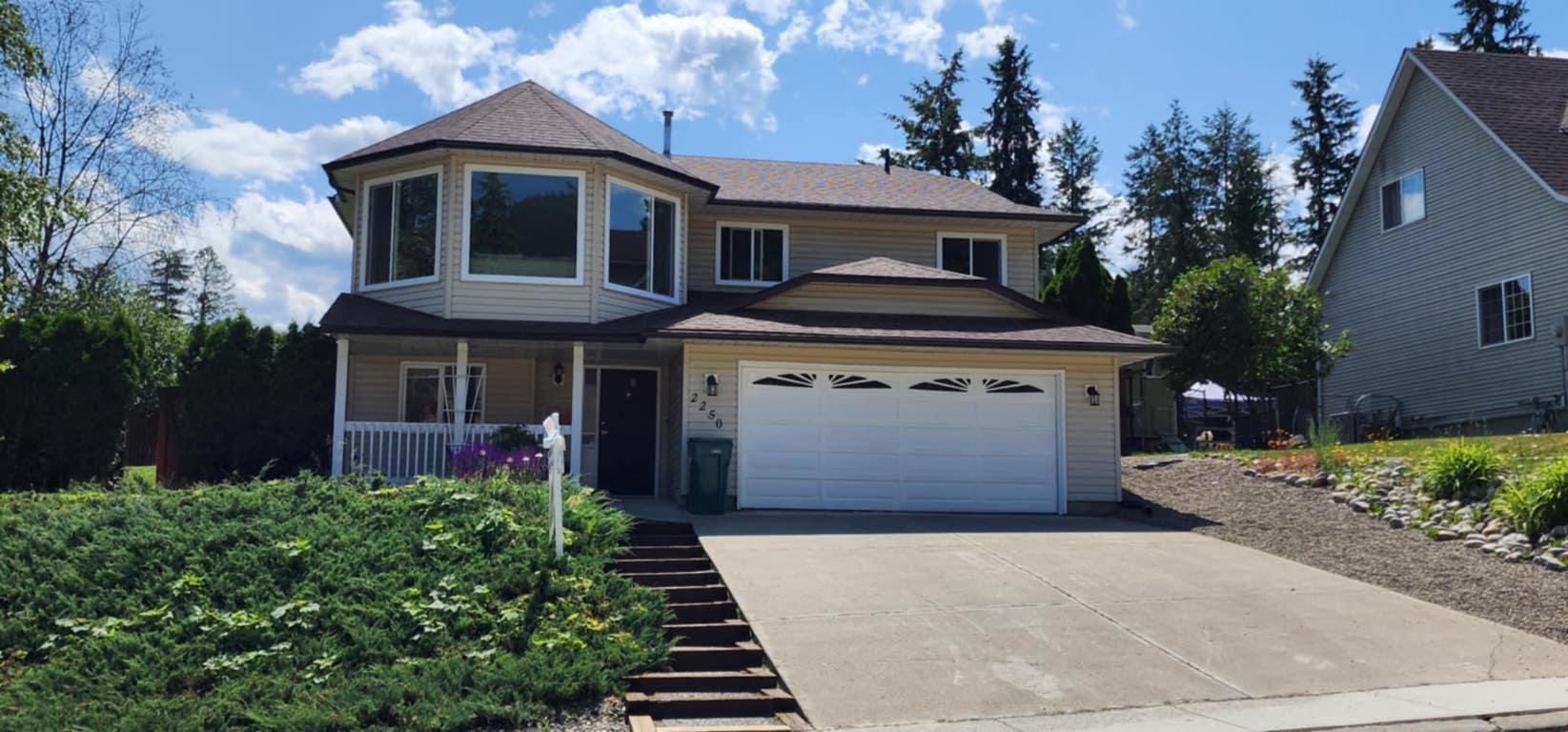 









2250


Linea

Crescent,
Lumby,




BC
V0E 2G0

