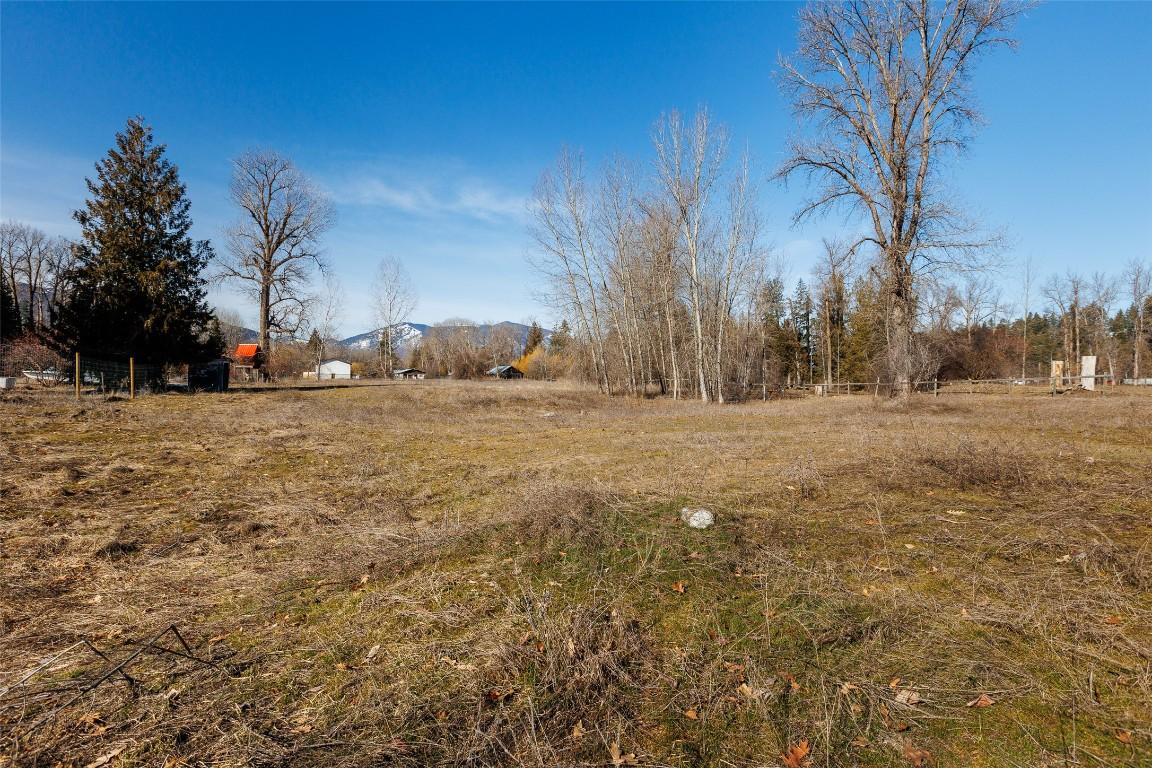 









1117


15th

Avenue,
Creston,




BC
V0B 1G1

