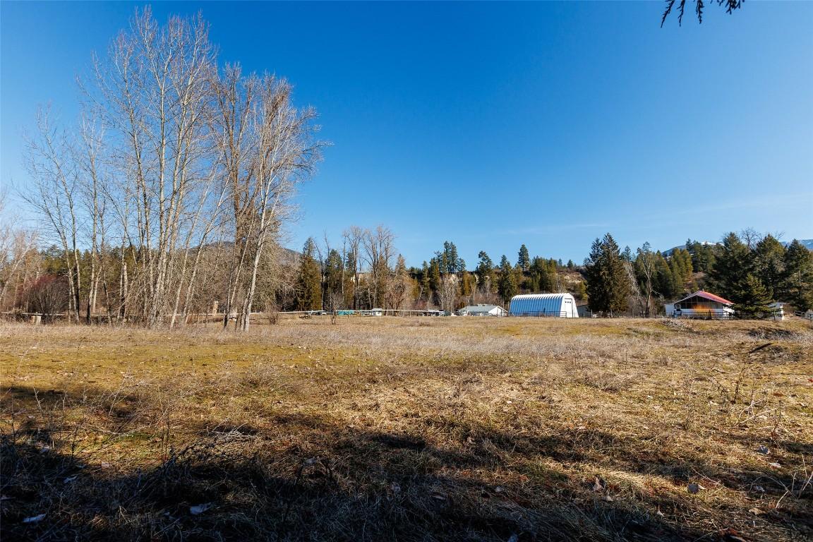









1117


15th

Avenue,
Creston,




BC
V0B 1G1

