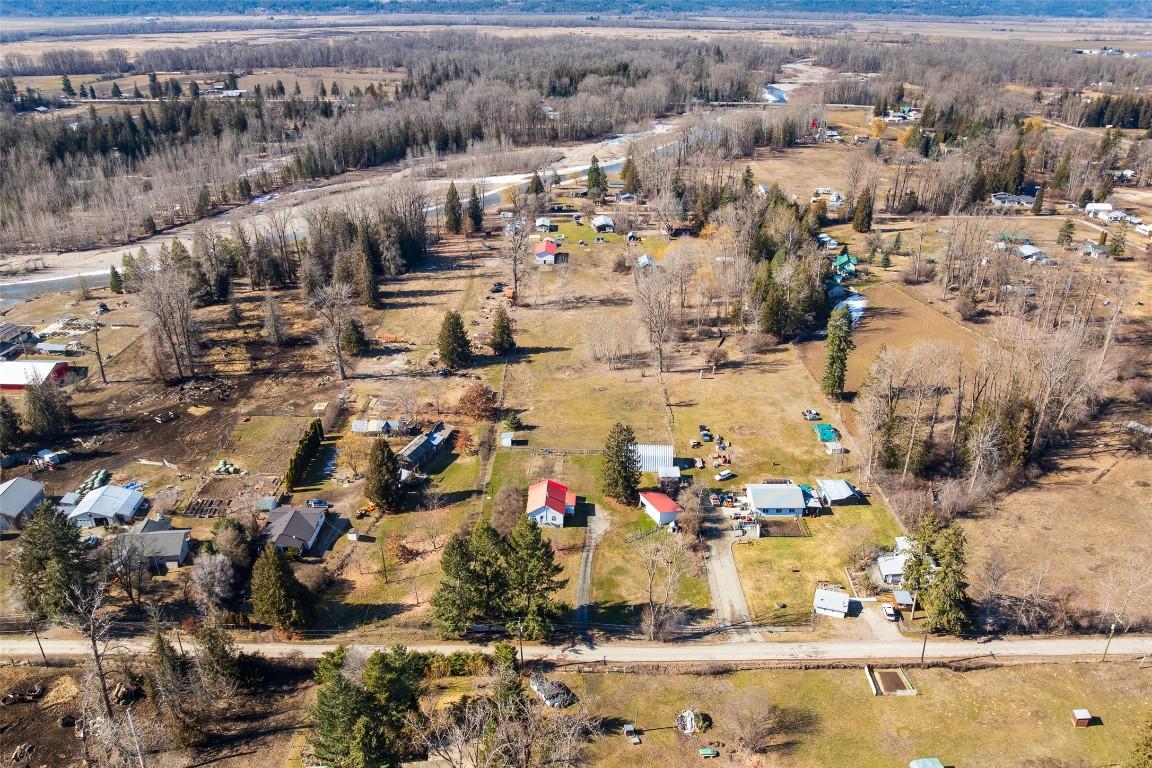 









1117


15th

Avenue,
Creston,




BC
V0B 1G1

