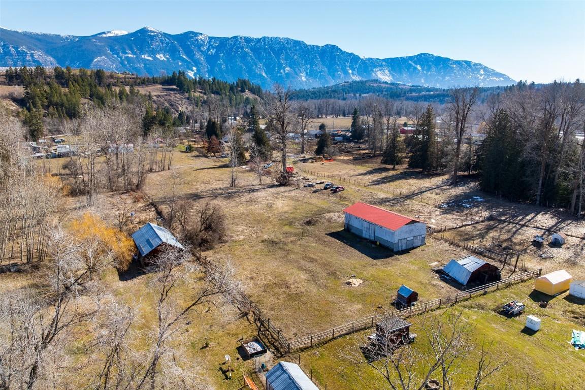









1117


15th

Avenue,
Creston,




BC
V0B 1G1

