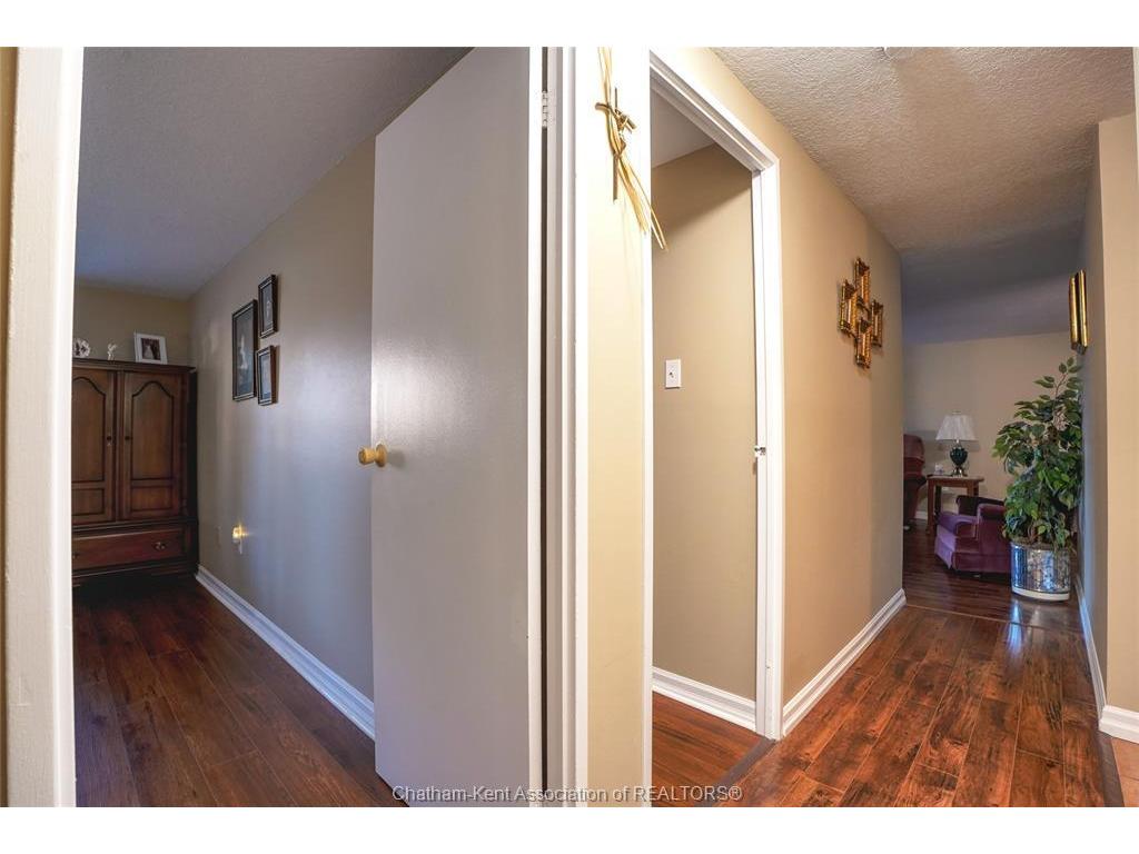 









925


Grand

Avenue, 104,
Chatham,




ON
N7L 4Z1


