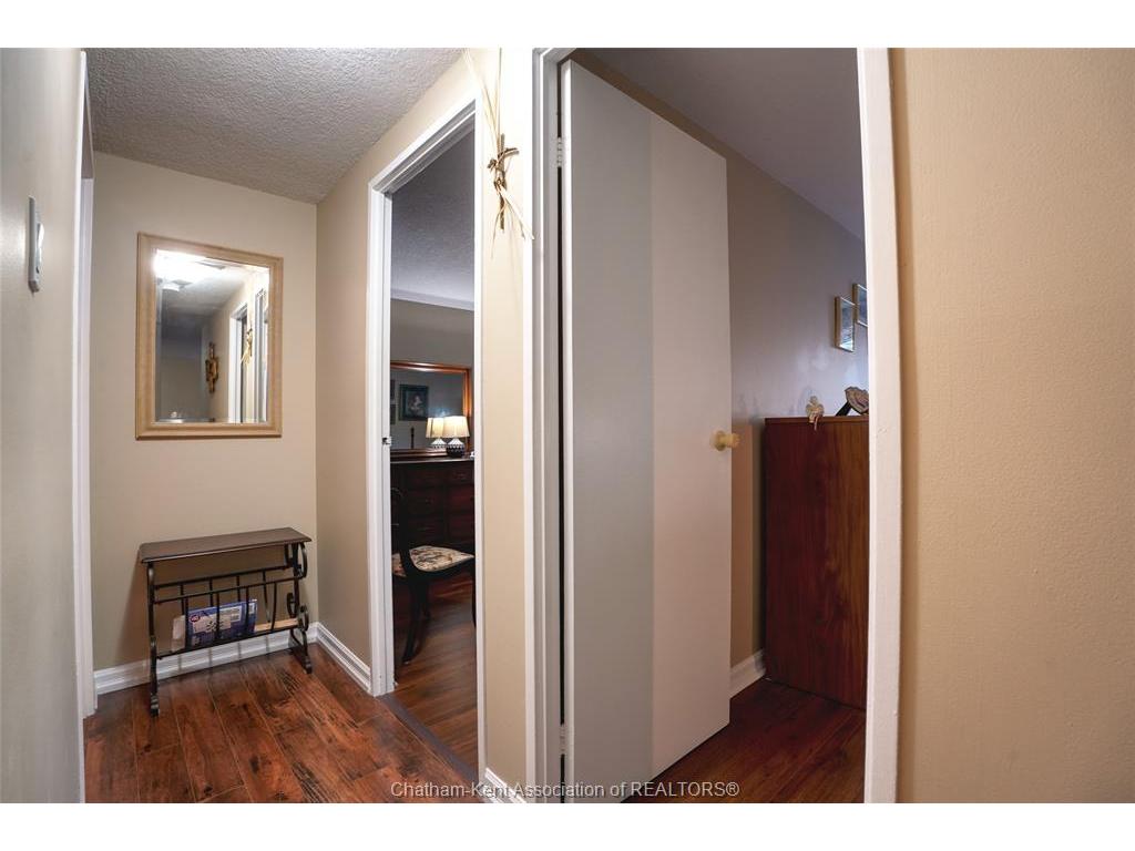 









925


Grand

Avenue, 104,
Chatham,




ON
N7L 4Z1

