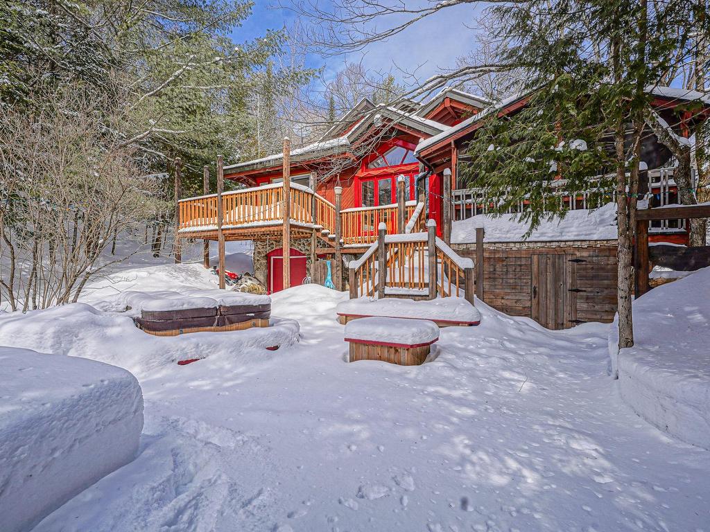 









431


Ch. du Lac-Earl E.

,
Montcalm,




QC
J0T2V0

