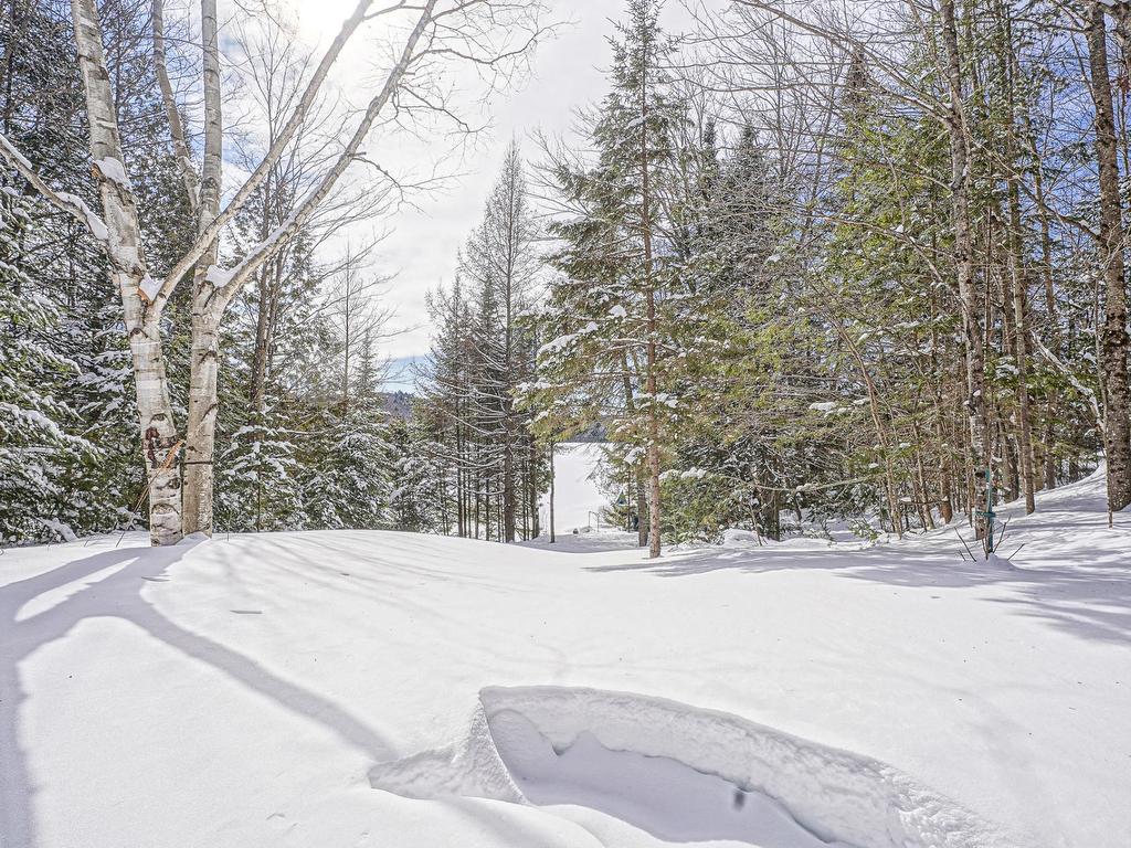 









431


Ch. du Lac-Earl E.

,
Montcalm,




QC
J0T2V0

