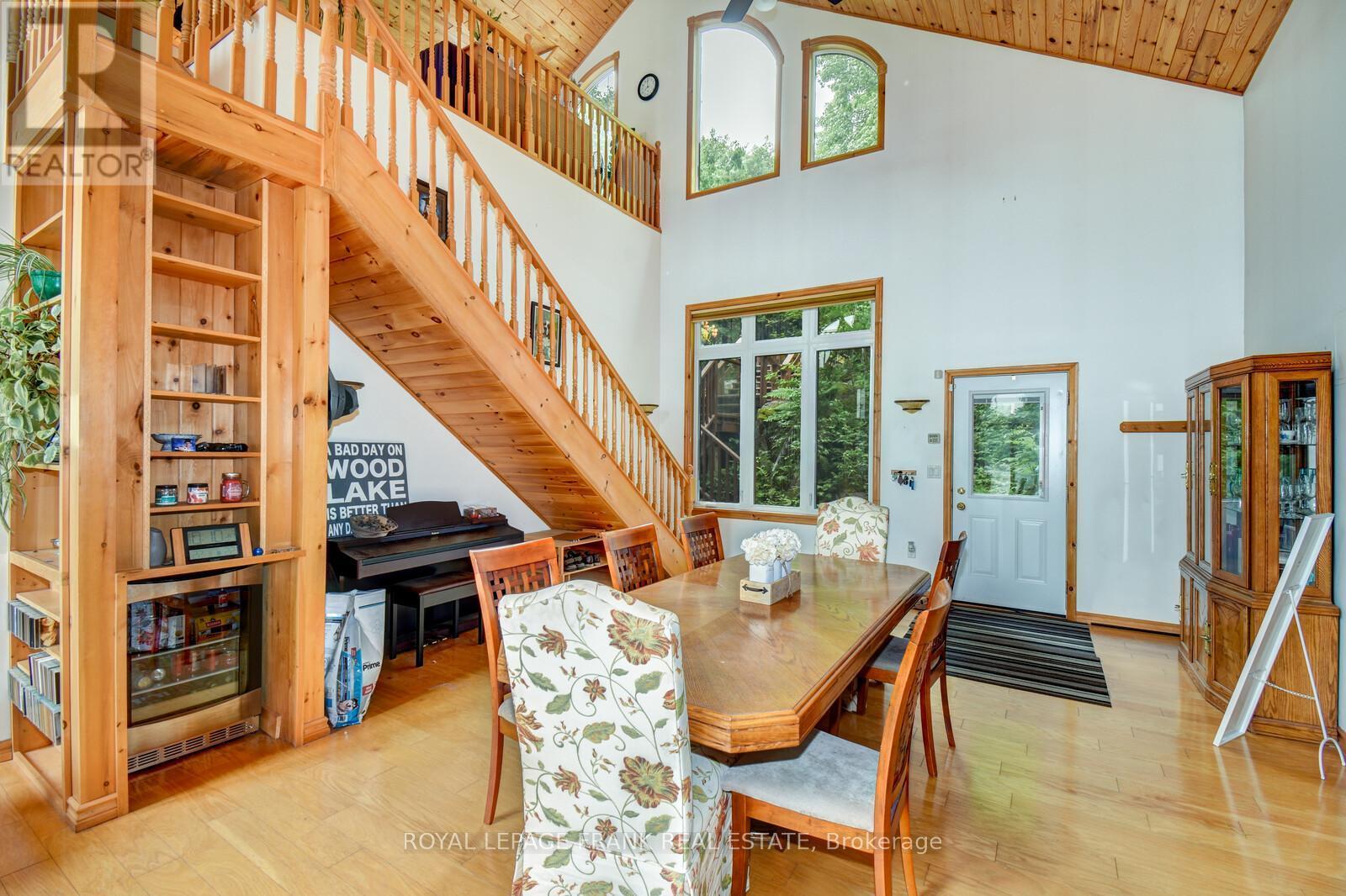 












1013 MERRICK DRIVE

,
Bracebridge (Oakley),




Ontario
P1L1X1

