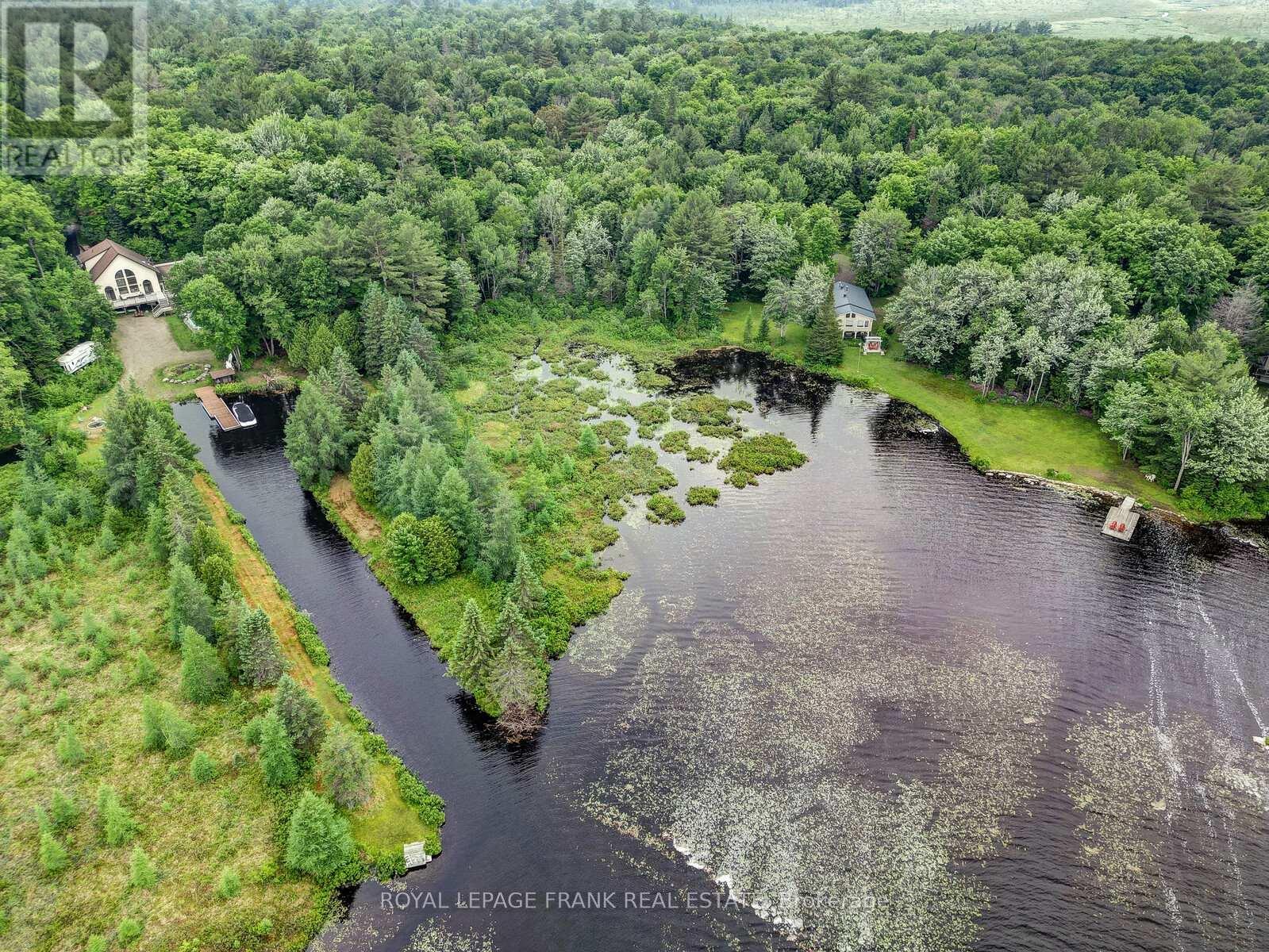 












1013 MERRICK DRIVE

,
Bracebridge (Oakley),




Ontario
P1L1X1

