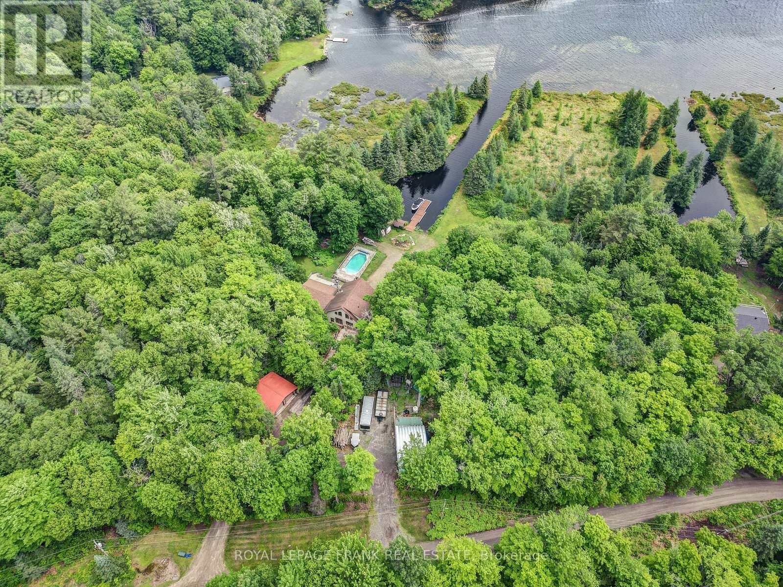 












1013 MERRICK DRIVE

,
Bracebridge (Oakley),




Ontario
P1L1X1

