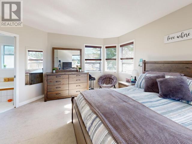 












3396 CARIBOO AVE

,
Powell River,




British Columbia
