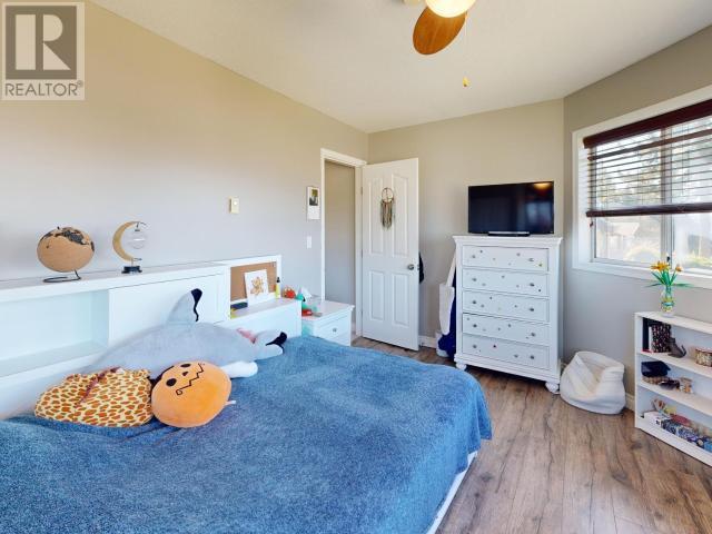 












3396 CARIBOO AVE

,
Powell River,




British Columbia
