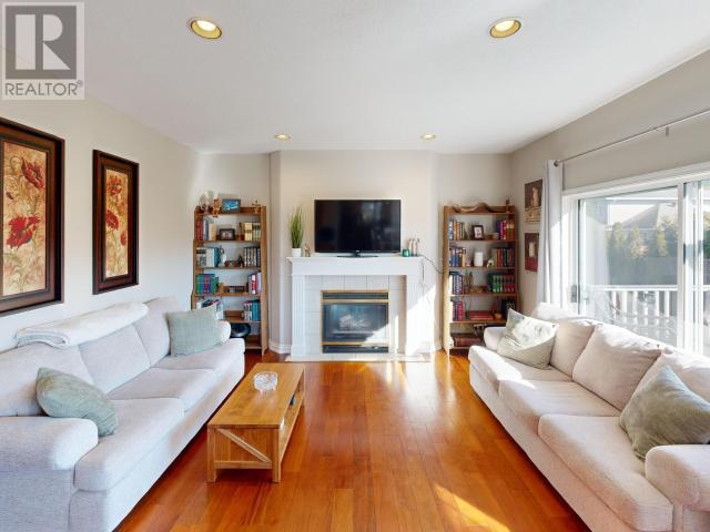 












3396 CARIBOO AVE

,
Powell River,




British Columbia
