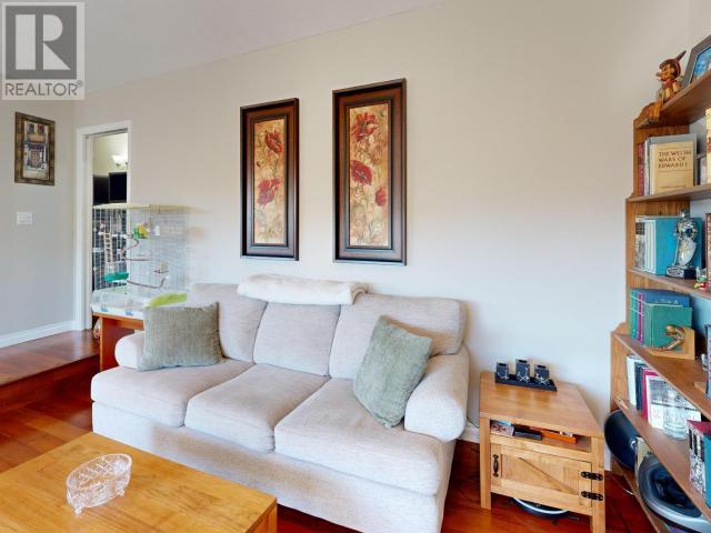 












3396 CARIBOO AVE

,
Powell River,




British Columbia
