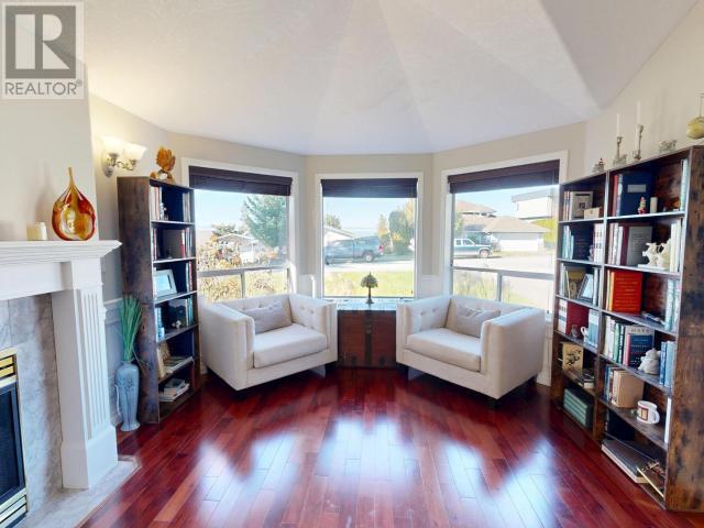 












3396 CARIBOO AVE

,
Powell River,




British Columbia
