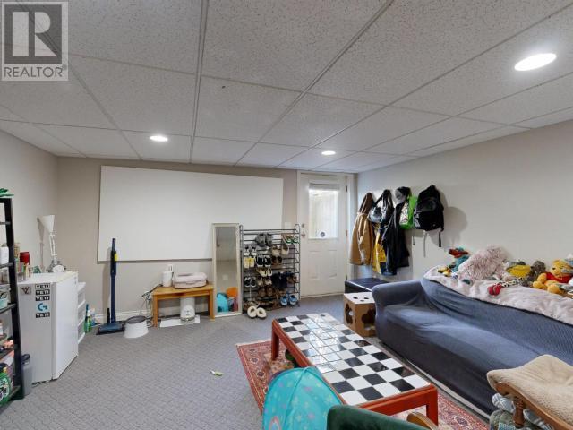 












3396 CARIBOO AVE

,
Powell River,




British Columbia
