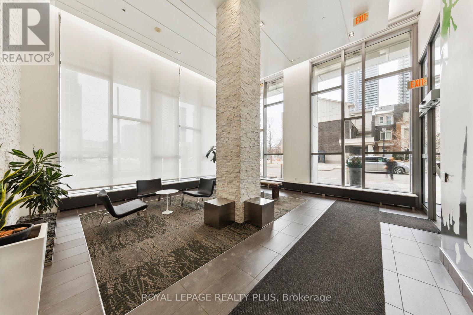 












603 - 365 PRINCE OF WALES DRIVE

,
Mississauga,




Ontario
L5B0G6

