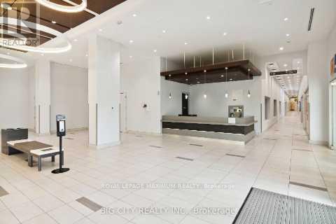 












2809 - 3700 HIGHWAY 7 ROAD

,
Vaughan,




Ontario
L4L0G8

