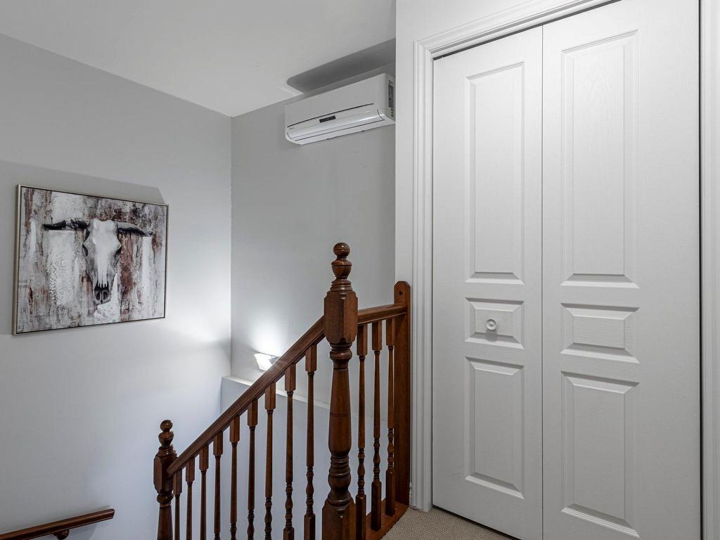 









698


Rue des Sureaux

, 4,
Boucherville,




QC
J4B0C7

