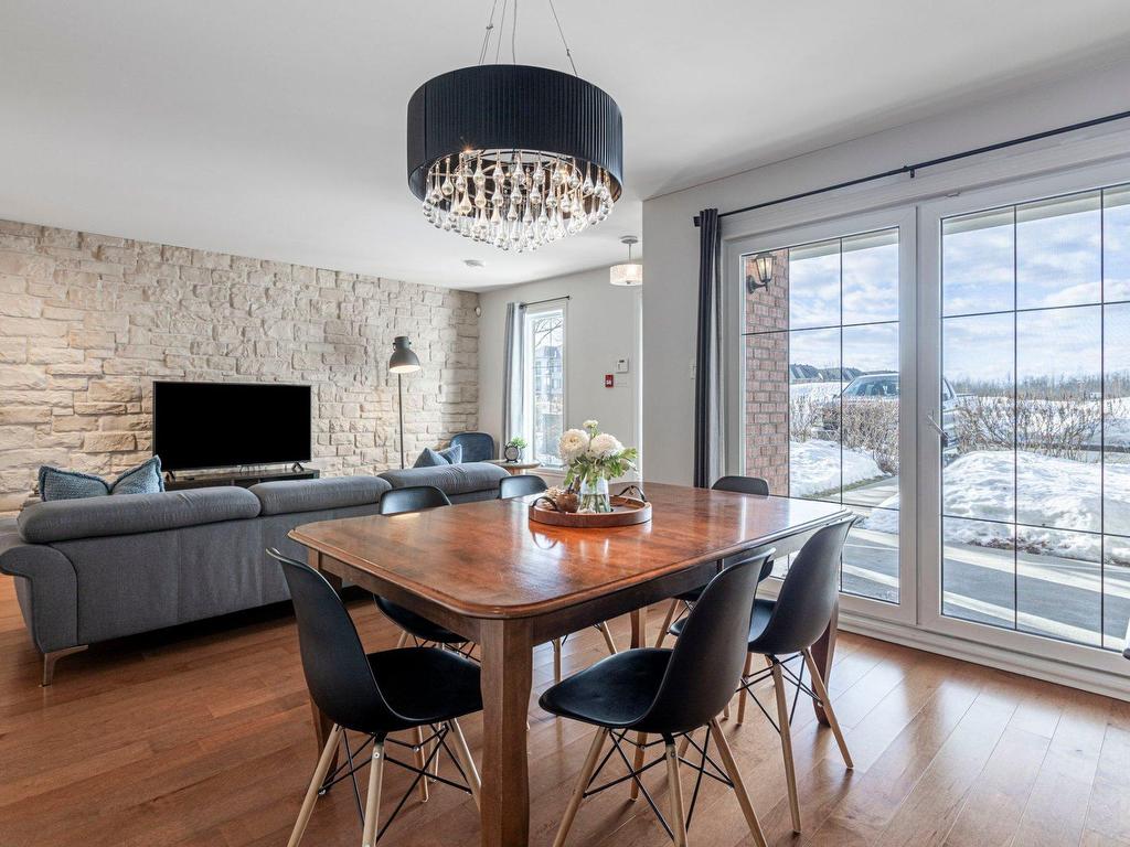 









698


Rue des Sureaux

, 4,
Boucherville,




QC
J4B0C7

