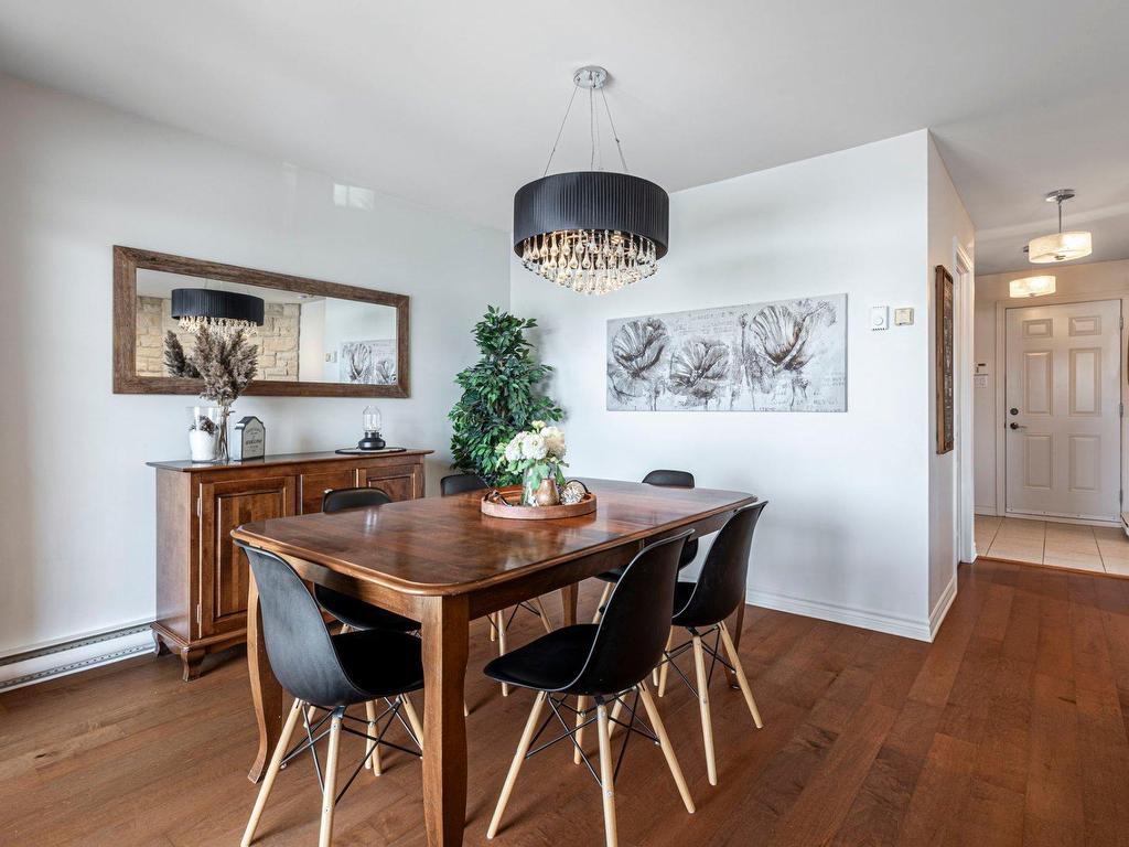 









698


Rue des Sureaux

, 4,
Boucherville,




QC
J4B0C7

