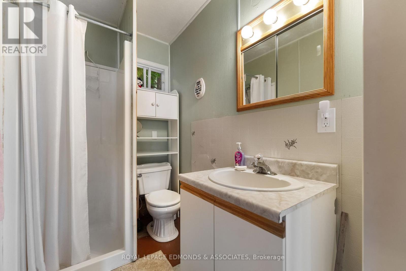 












178 PURPLE FINCH TRAIL

,
Whitewater Region,




Ontario
K0J1C0

