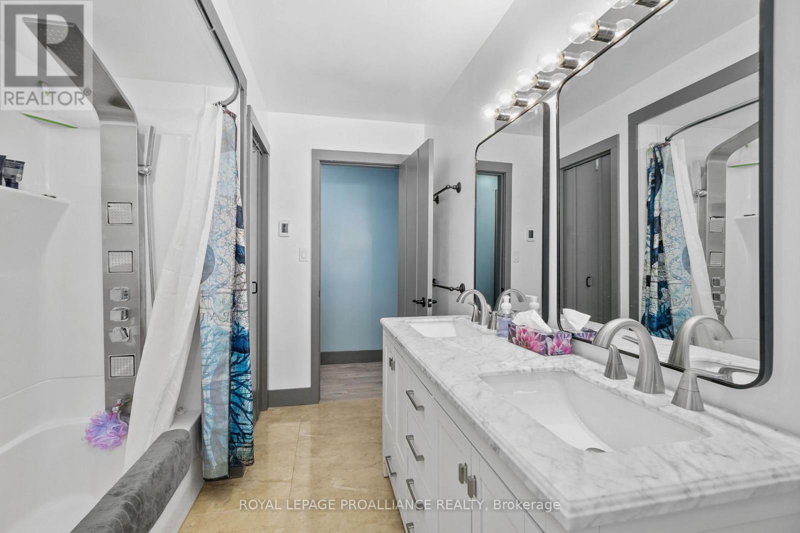 












22 BUTLER STREET W

,
Brighton,




Ontario
K0K1H0

