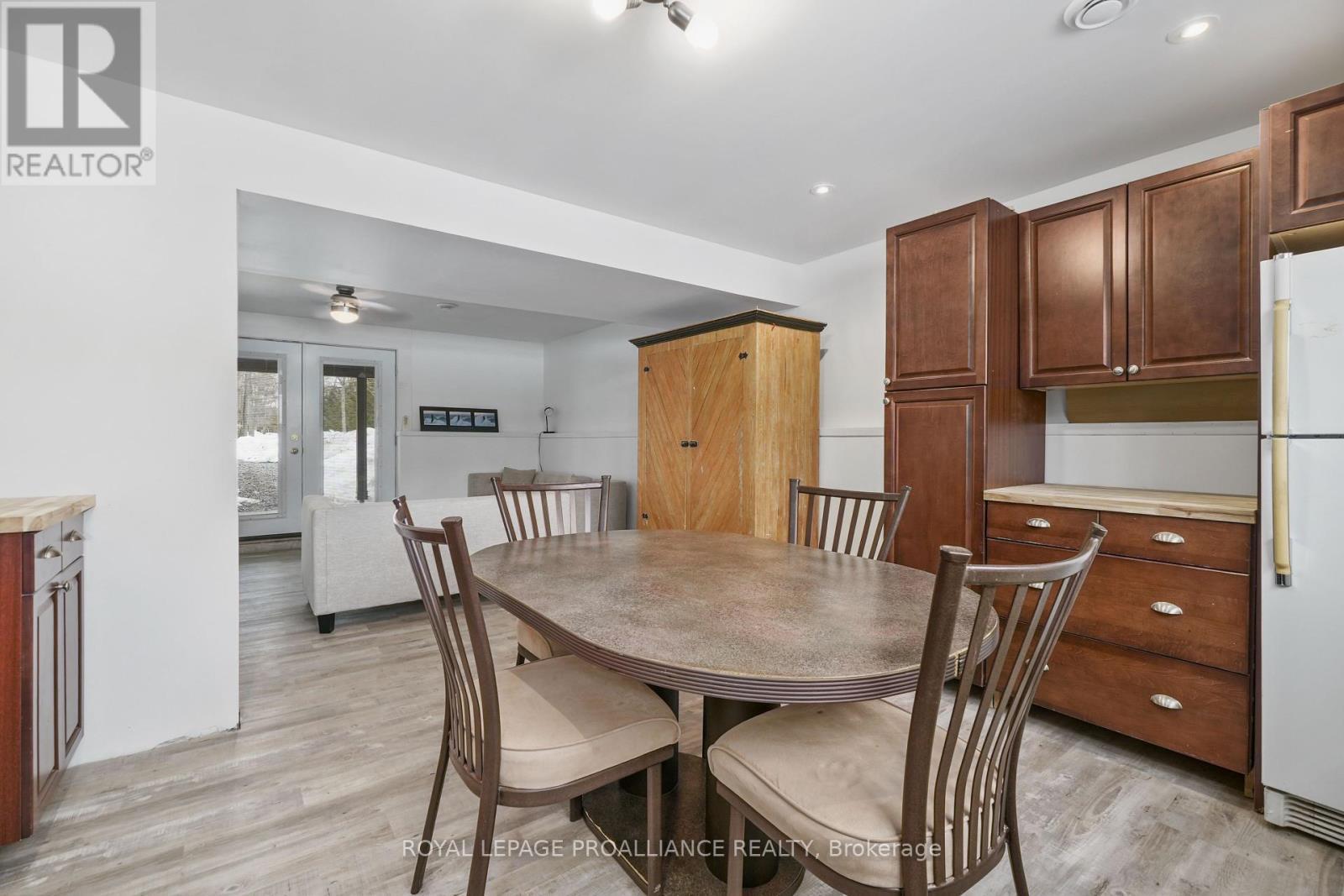 












22 BUTLER STREET W

,
Brighton,




Ontario
K0K1H0

