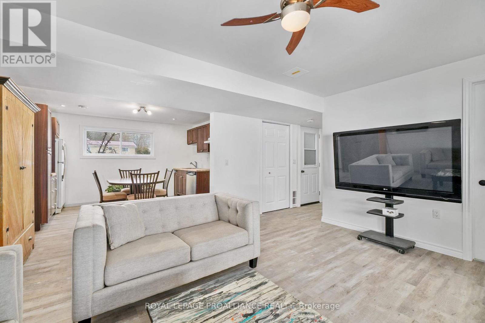 












22 BUTLER STREET W

,
Brighton,




Ontario
K0K1H0

