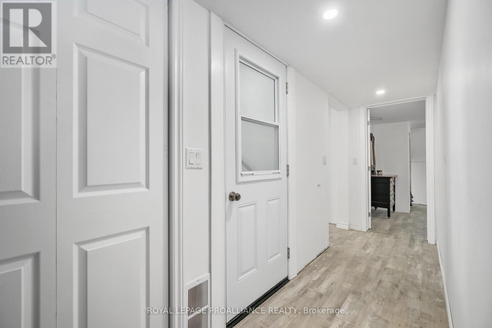 












22 BUTLER STREET W

,
Brighton,




Ontario
K0K1H0

