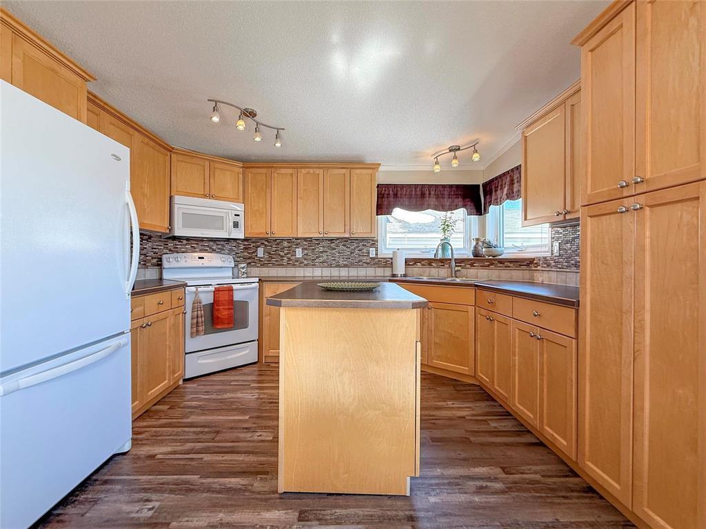 












34 Martin Way

,
Brandon,




Manitoba
R7C1C7

