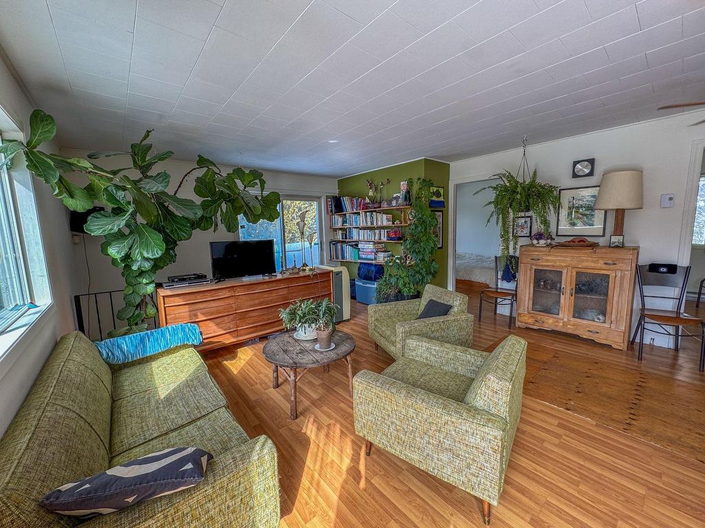 









76


Ch. de Harrington

,
Harrington,




QC
J8G2S8

