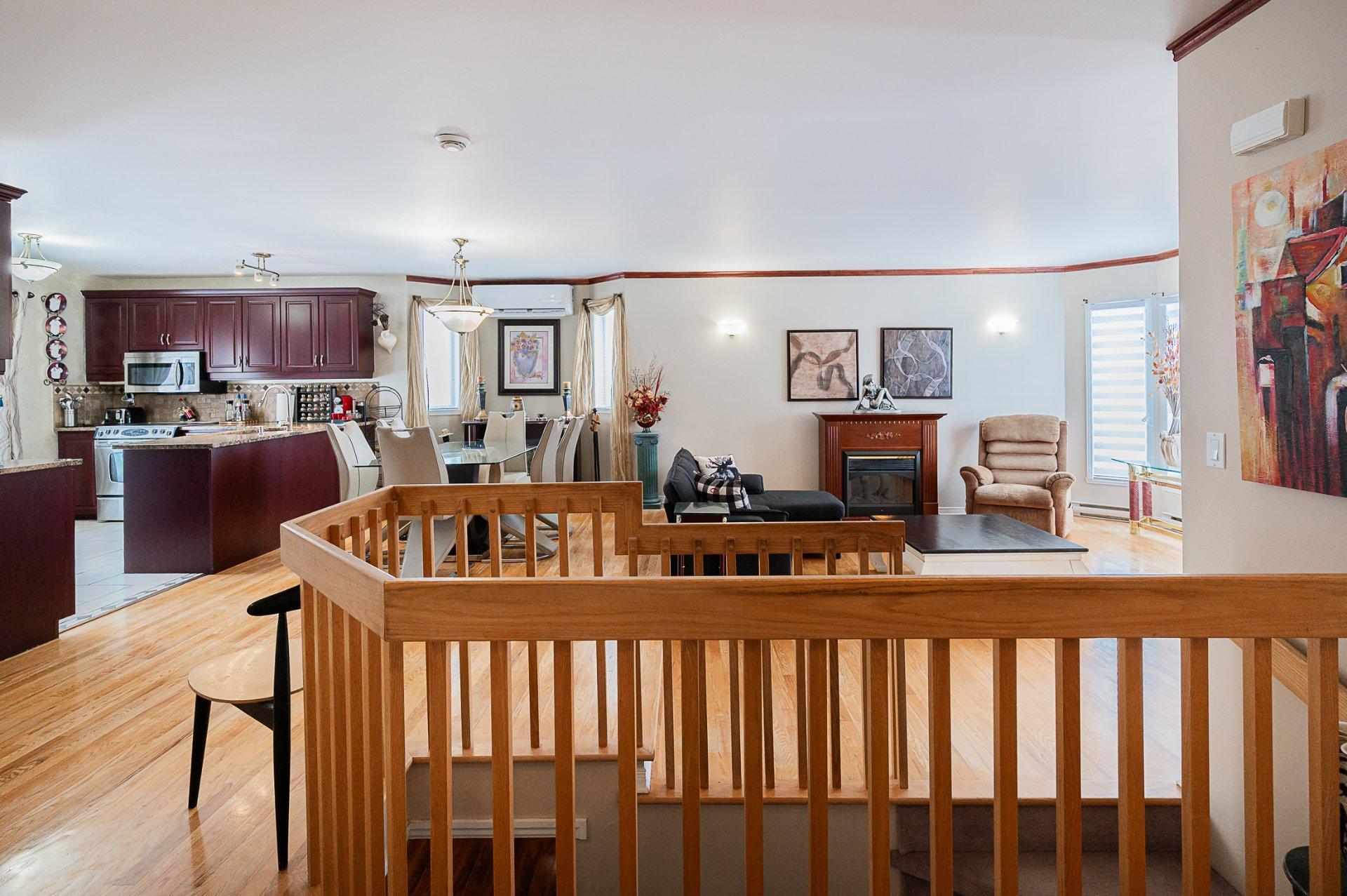 









109


Rue Marc-André-Fortier

,
Châteauguay,




QC
J6J6C1

