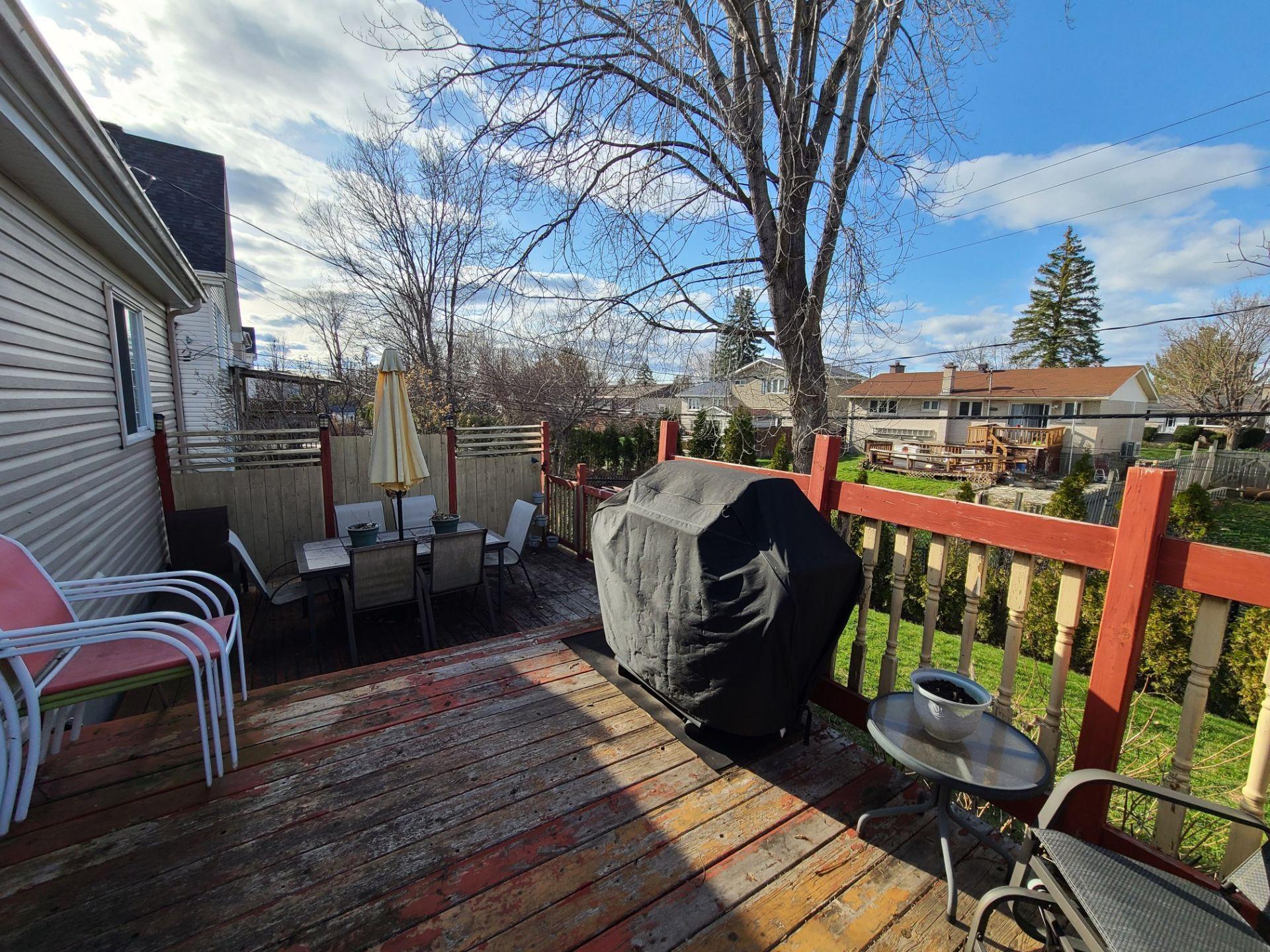 









109


Rue Marc-André-Fortier

,
Châteauguay,




QC
J6J6C1

