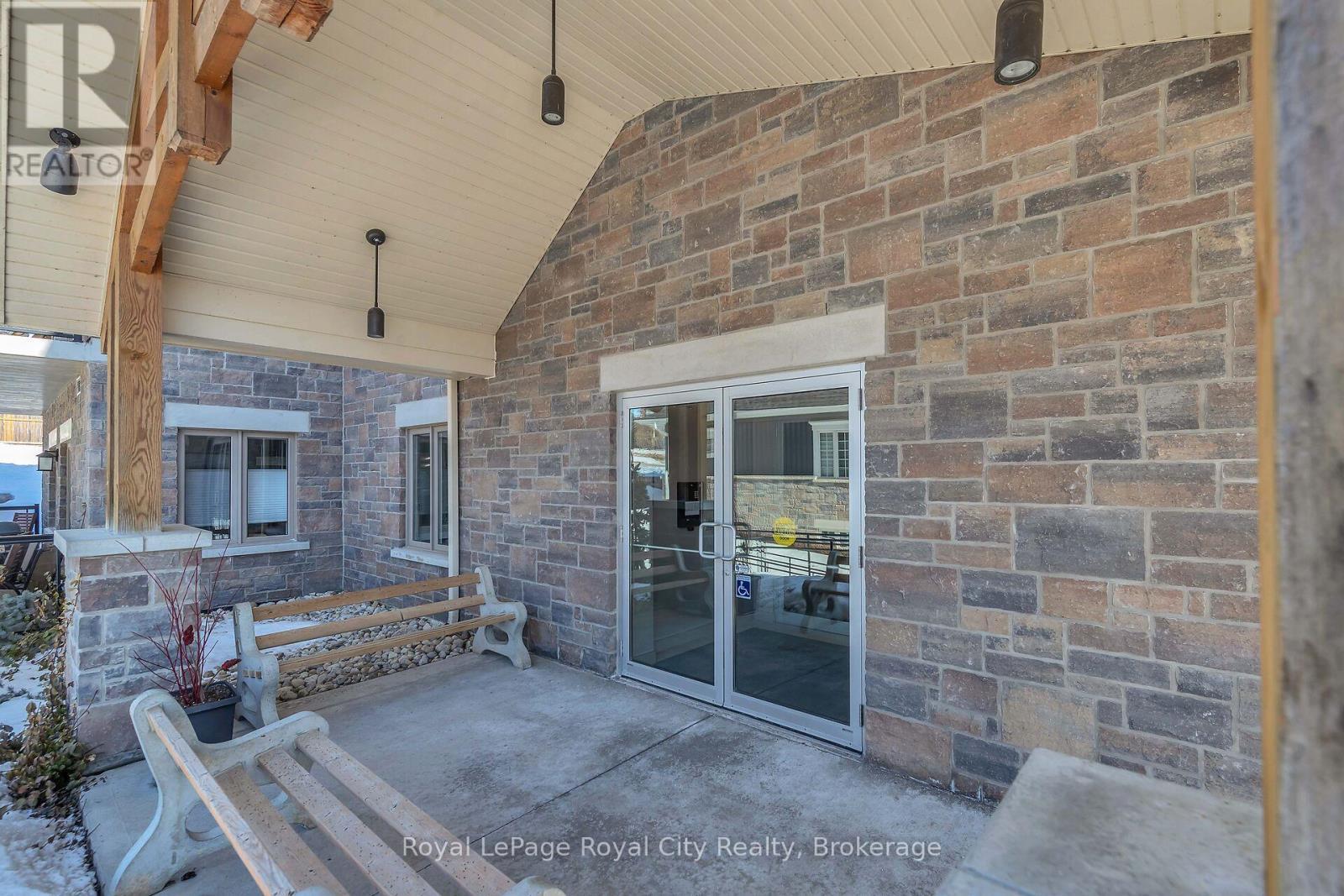 












204 - 23 STUMPF STREET

,
Centre Wellington (Elora/Salem),




Ontario
N0B1S0

