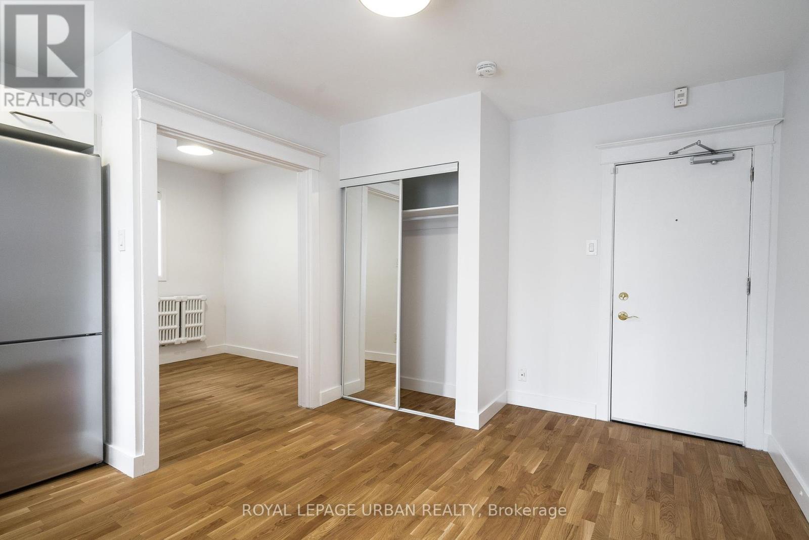 












212 - 50 GLOUCESTER STREET

,
Toronto,




Ontario
M4Y1L5

