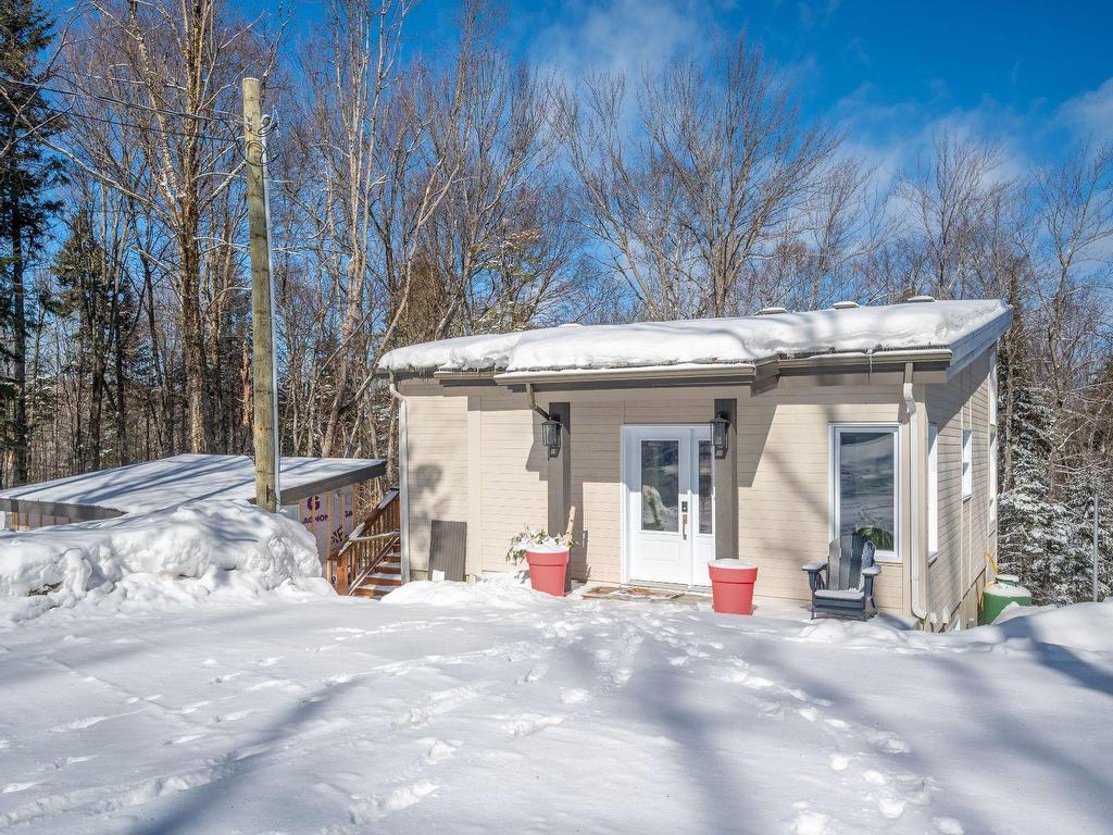 









80


Ch. des Magnolias

,
Mont-Tremblant,




QC
J8E2J8

