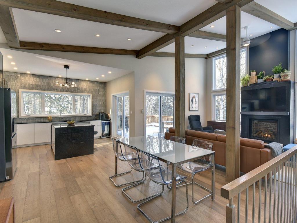 









80


Ch. des Magnolias

,
Mont-Tremblant,




QC
J8E2J8

