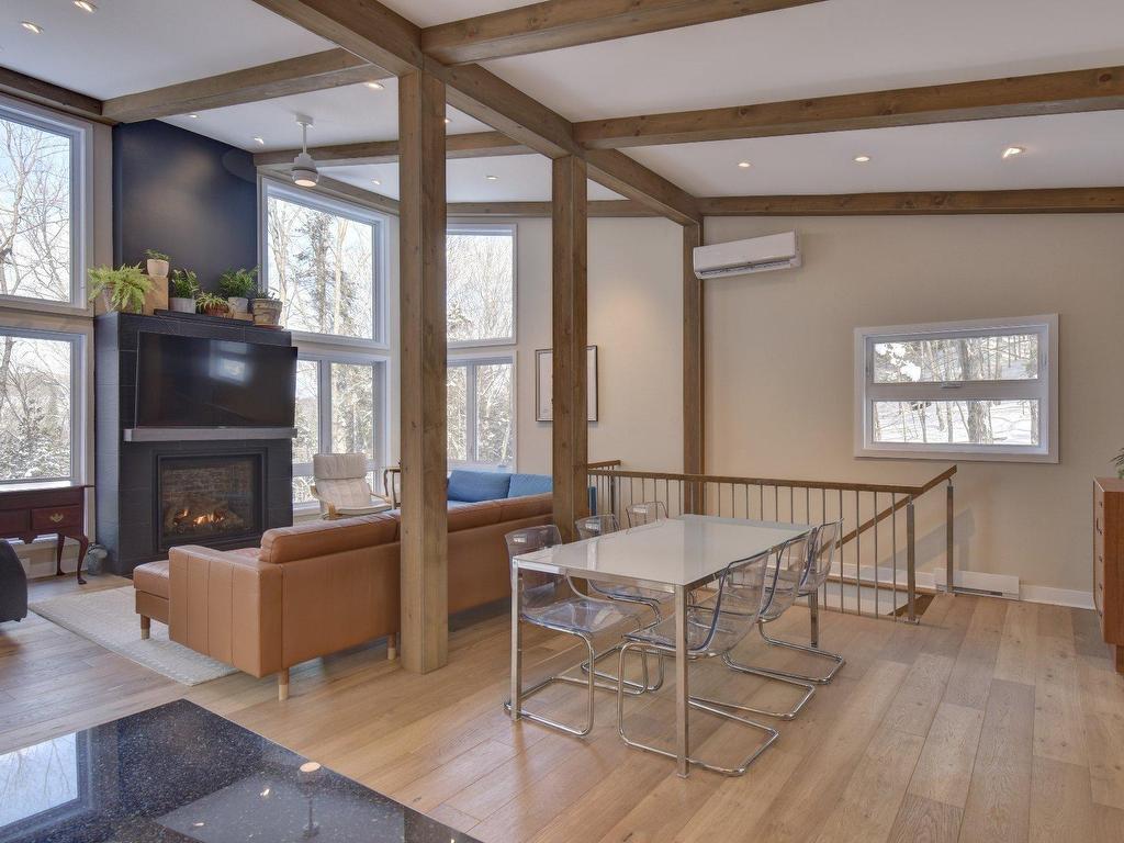 









80


Ch. des Magnolias

,
Mont-Tremblant,




QC
J8E2J8


