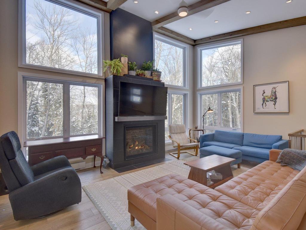 









80


Ch. des Magnolias

,
Mont-Tremblant,




QC
J8E2J8

