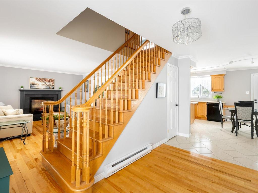 









5250


Rue de Cherbourg

,
Trois-Rivières,




QC
G8Y6R3

