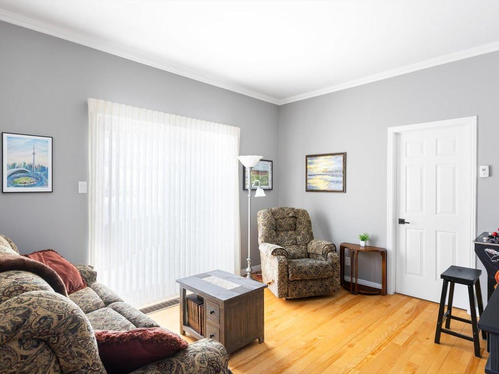 









5250


Rue de Cherbourg

,
Trois-Rivières,




QC
G8Y6R3

