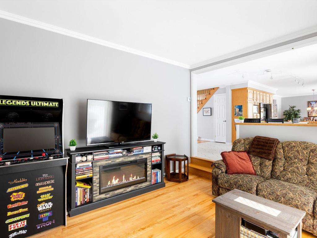 









5250


Rue de Cherbourg

,
Trois-Rivières,




QC
G8Y6R3

