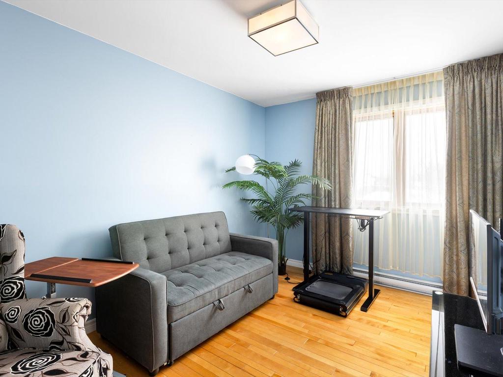 









5250


Rue de Cherbourg

,
Trois-Rivières,




QC
G8Y6R3

