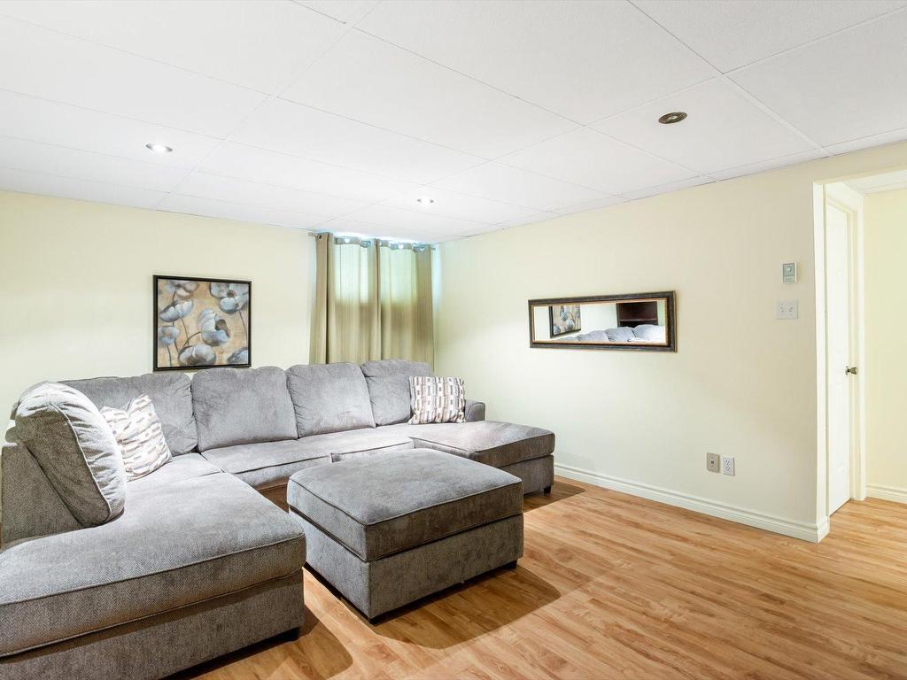 









5250


Rue de Cherbourg

,
Trois-Rivières,




QC
G8Y6R3

