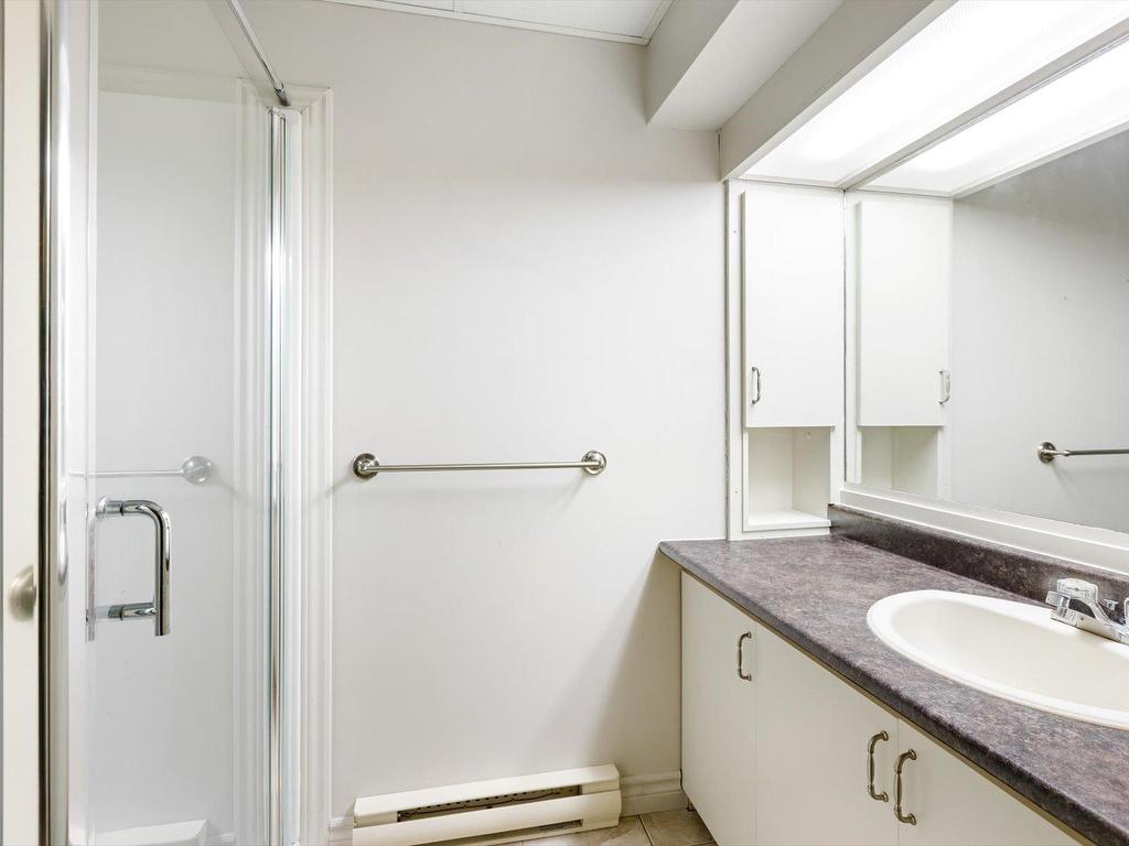 









5250


Rue de Cherbourg

,
Trois-Rivières,




QC
G8Y6R3


