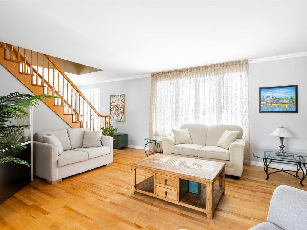 









5250


Rue de Cherbourg

,
Trois-Rivières,




QC
G8Y6R3

