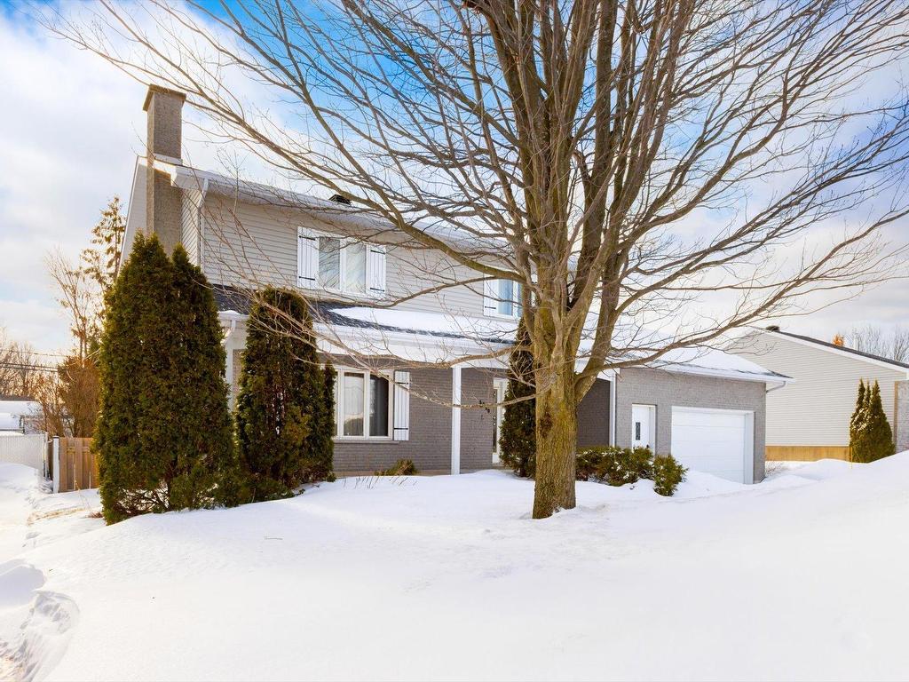 









5250


Rue de Cherbourg

,
Trois-Rivières,




QC
G8Y6R3

