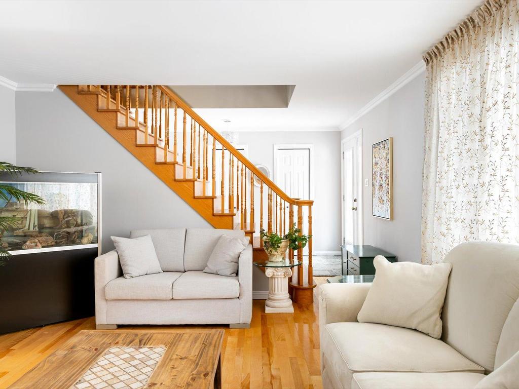 









5250


Rue de Cherbourg

,
Trois-Rivières,




QC
G8Y6R3

