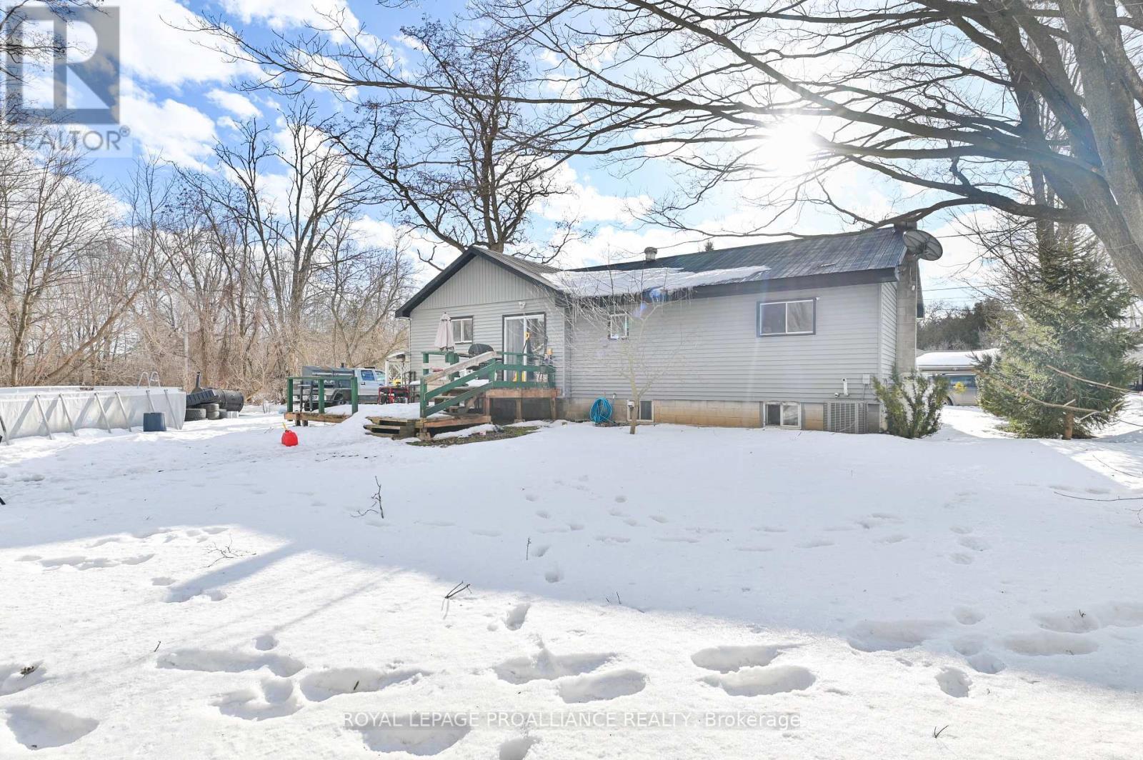 












27 THURLOW QUEEN STREET

,
Belleville (Thurlow Ward),




Ontario
K0K2V0

