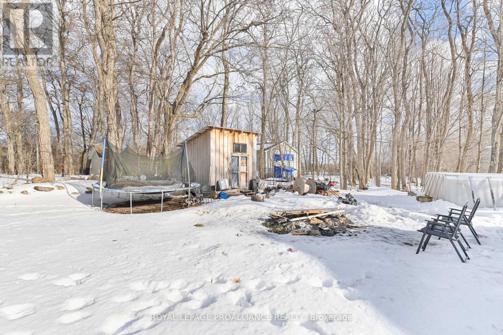 












27 THURLOW QUEEN STREET

,
Belleville (Thurlow Ward),




Ontario
K0K2V0

